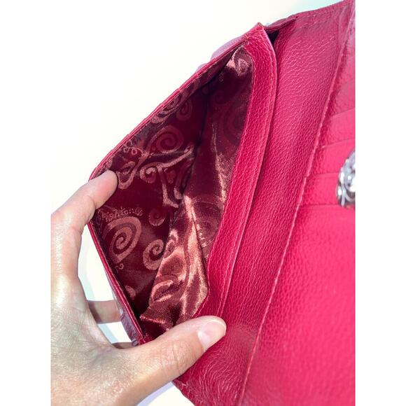 BRIGHTON LARGE RED LEATHER EMBOSSED ANIMAL PRINT WALLET - Picture 7 of 15